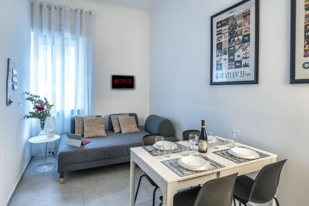 Roomy 6 Guests, City Launchpad, 30Mts To Loreto M1 M2