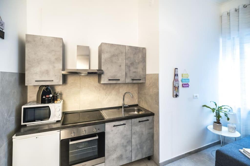 Roomy 6 Guests, City Launchpad, 30Mts To Loreto M1 M2 * Milan
