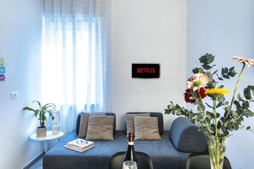 Roomy 6 Guests, City Launchpad, 30Mts To Loreto M1 M2